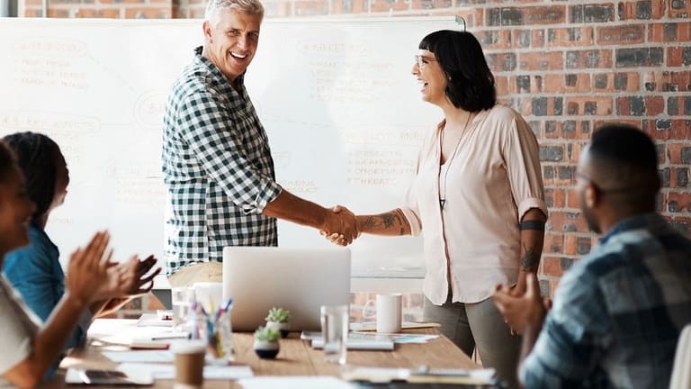 Outsourced vs. In-House Lease Accounting: Which Is Better?